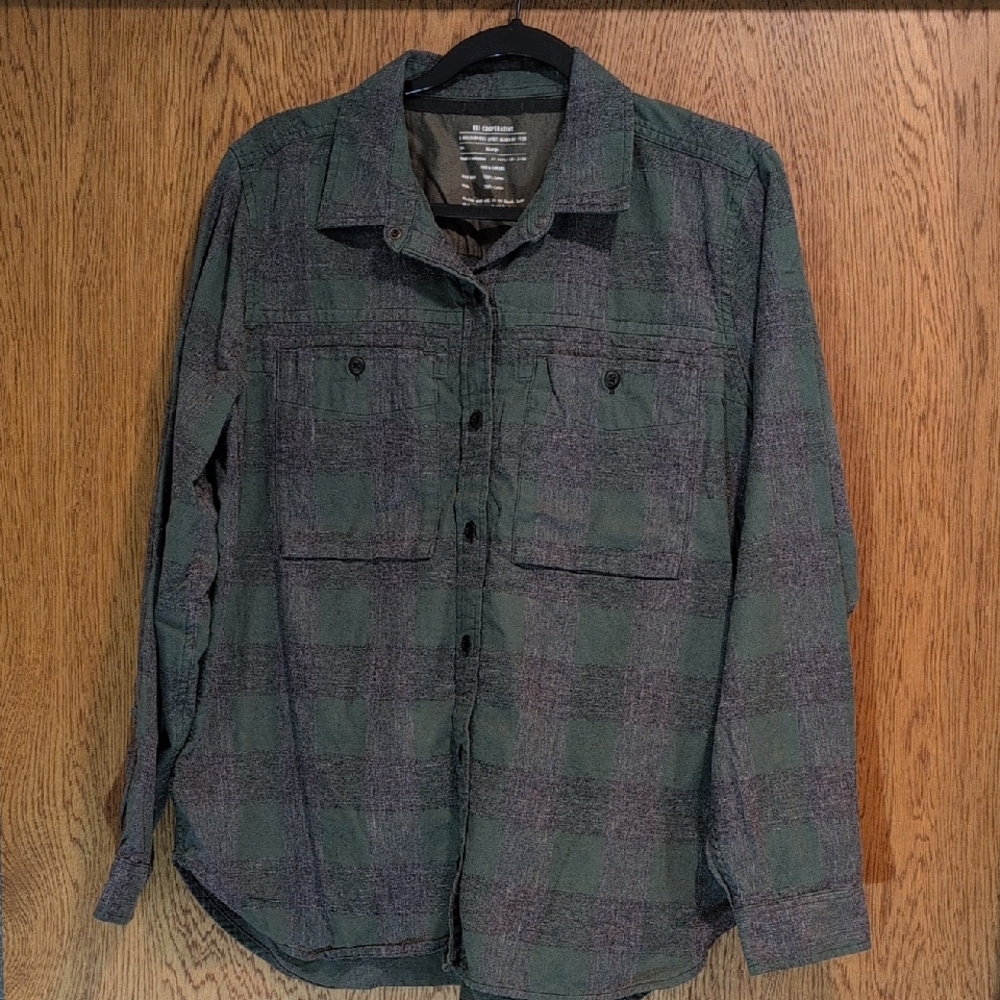 REI Green and Gray Plaid Button Down Shirt 100% Cotton